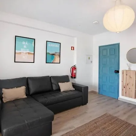Em - Com Piscina Apartment