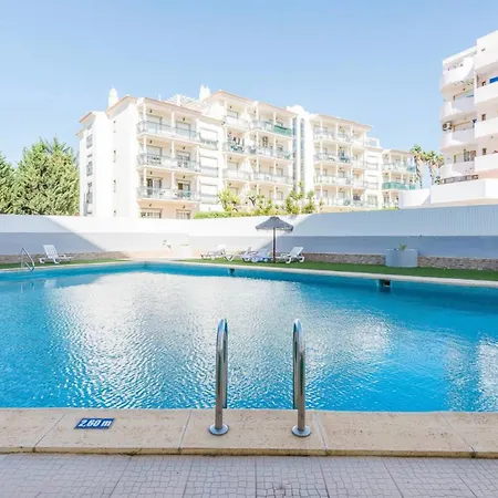 Апартаменты Em - Com Piscina