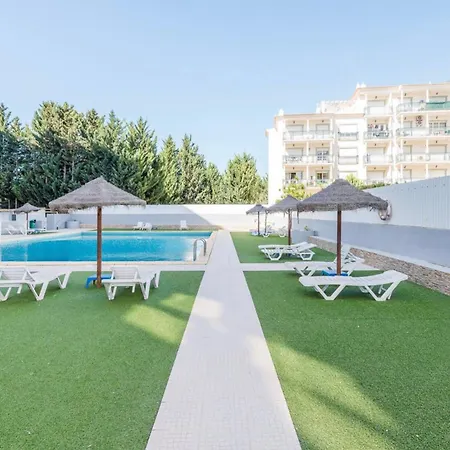 Em - Com Piscina Албуфейра